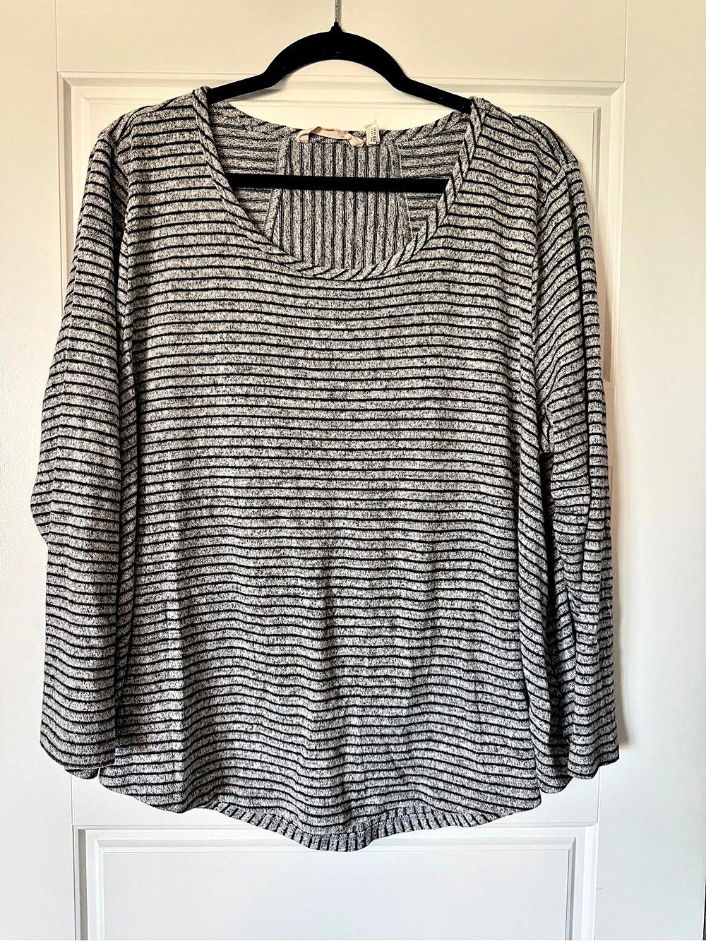 Soft Surroundings Striped Long Sleeve Gray Black 1X